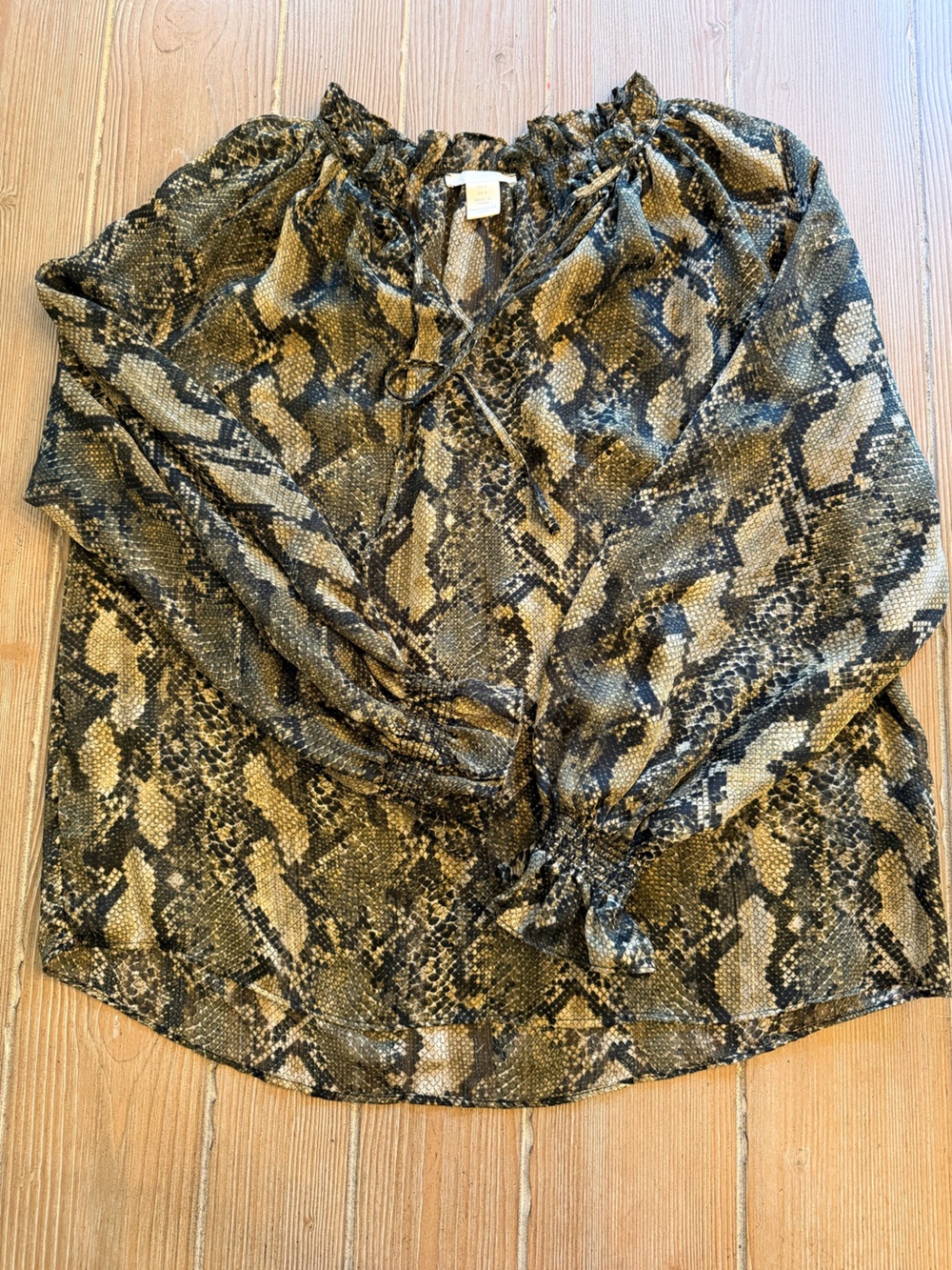 H&M Snake Print Long Sleeve Blouse - Black & Green